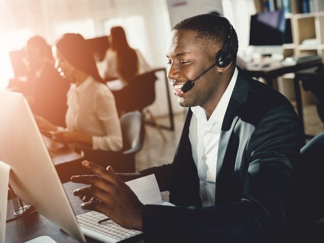 Outsourcing call centre services